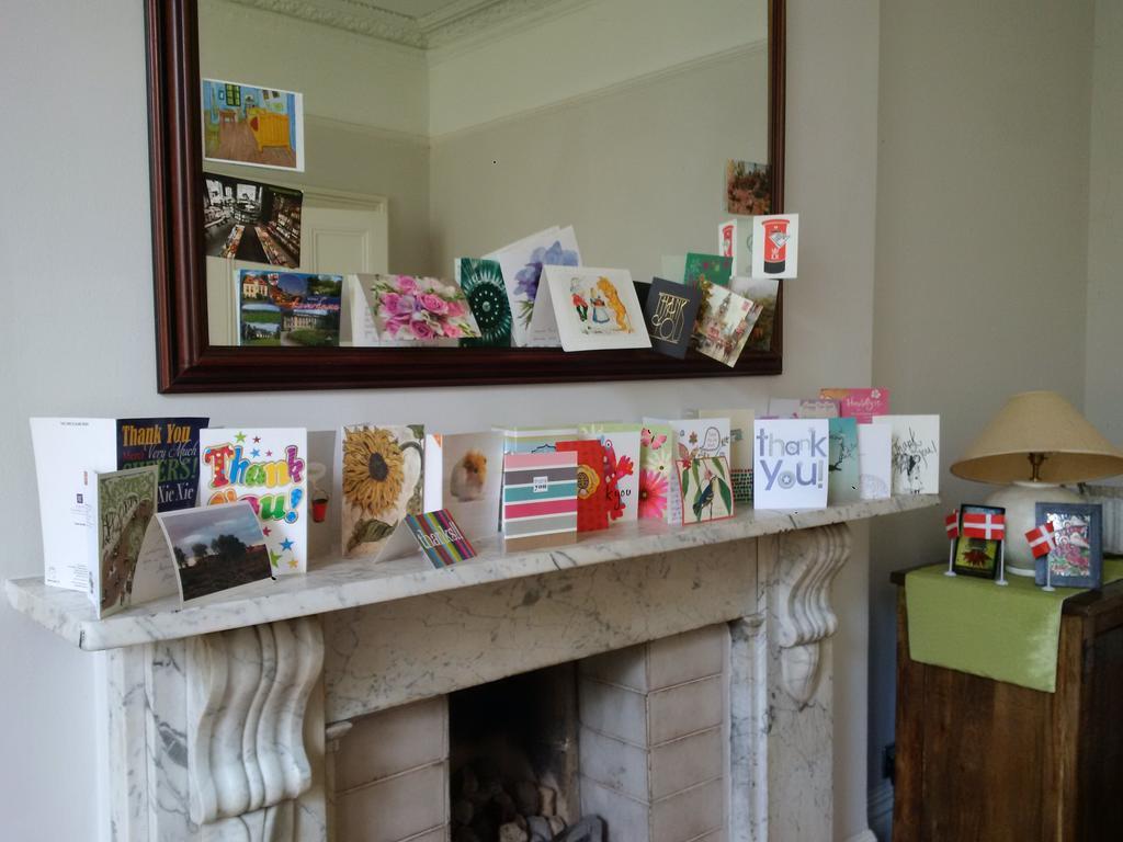Luxury Holland Park, Sleeps 2, Free S'Fast Wifi Apartment London Luaran gambar